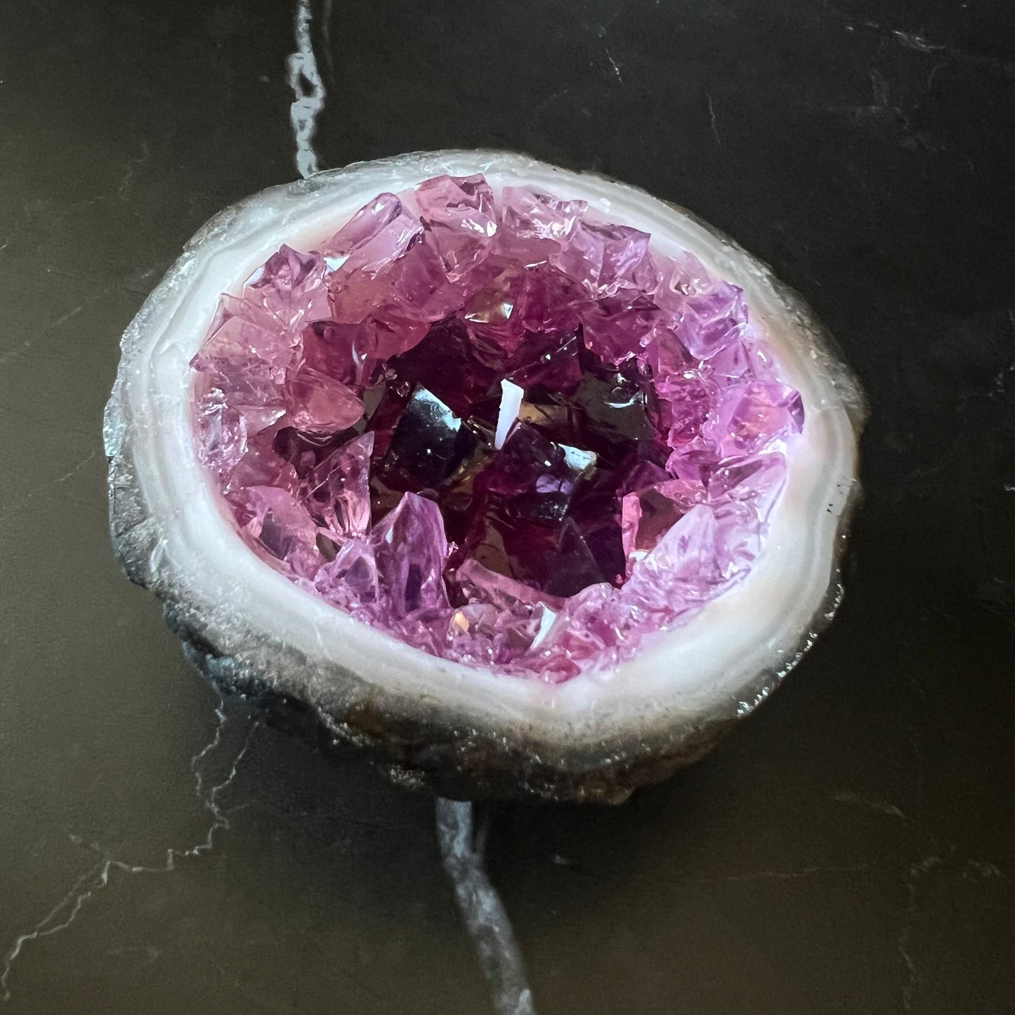 Geoden-Designkerze – Handgefertigte Duftkerze