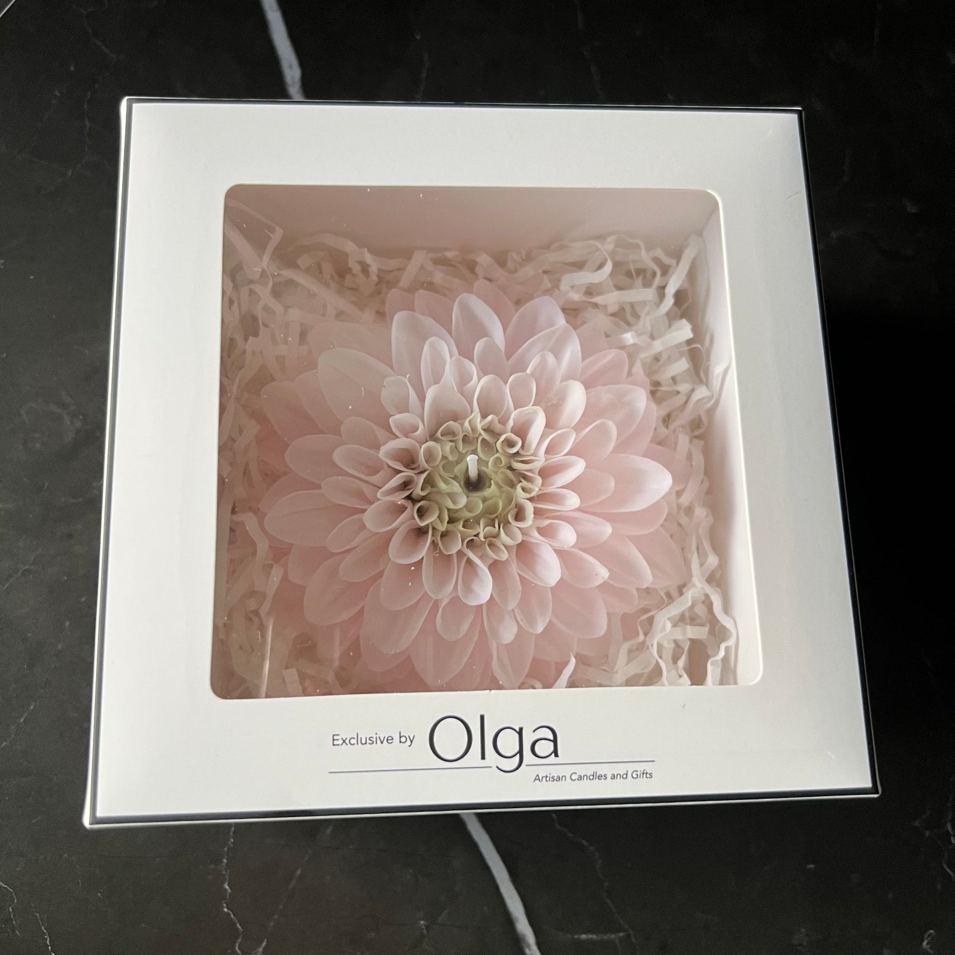 Siganture Dahlia Kerze - Exclusive by Olga