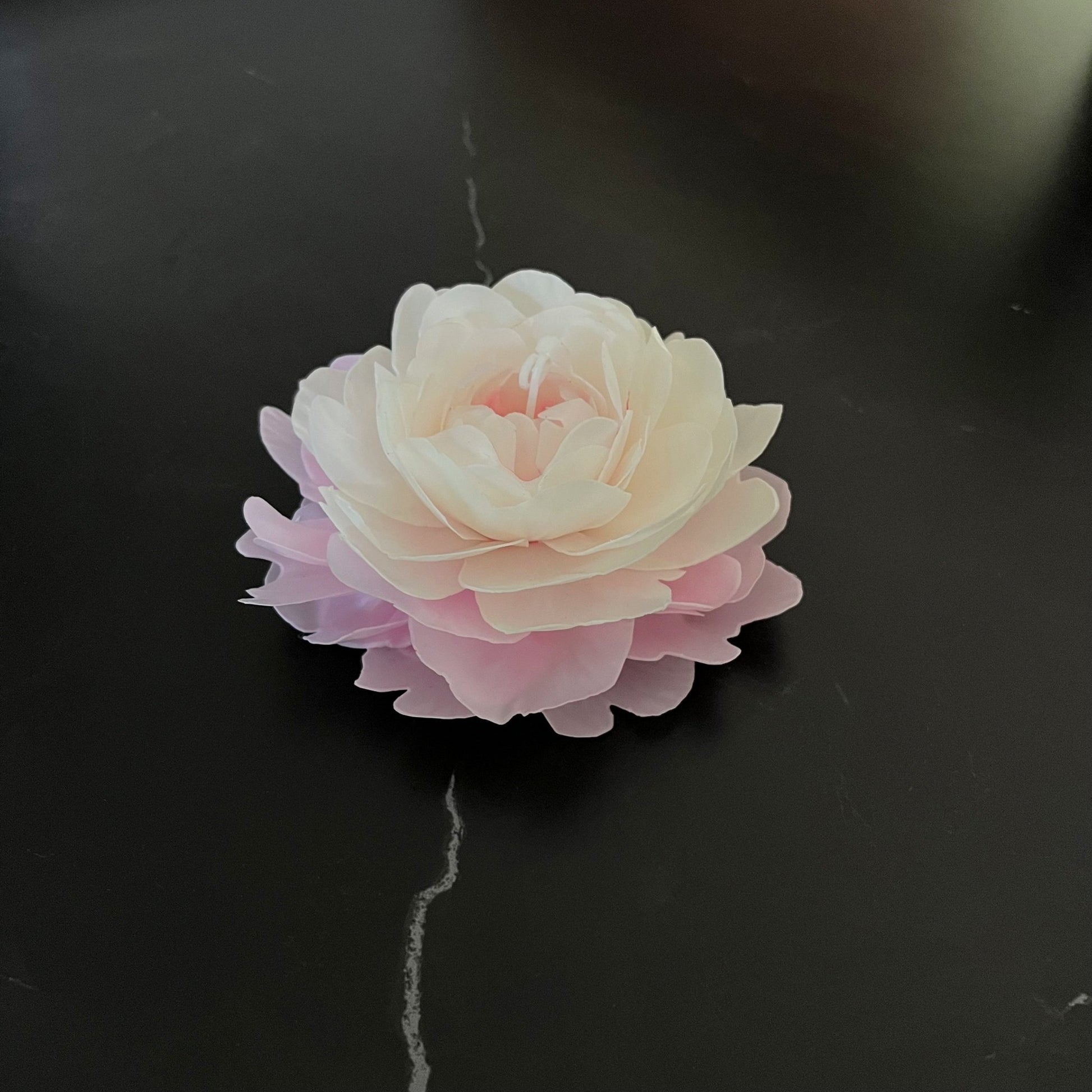 Signature Peony - Kerze Pink - Weiß - Exclusive by Olga